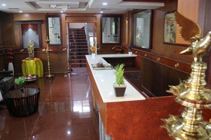 Devanganam Residency Hotel Guruvayur Exterior photo